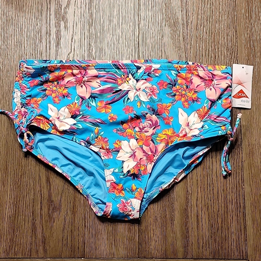 NWT Swim bottom, 1X, 16W-18W, Aqua